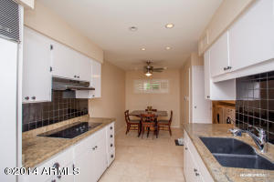 2524 E Crittenden Ln, Phoenix, AZ 85016 photo 10