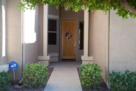 9259 E Princess Dr, Mesa, AZ 85207 photo 4