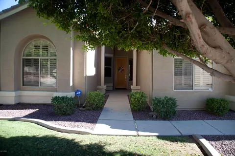 9259 E Princess Dr, Mesa, AZ 85207 photo 3