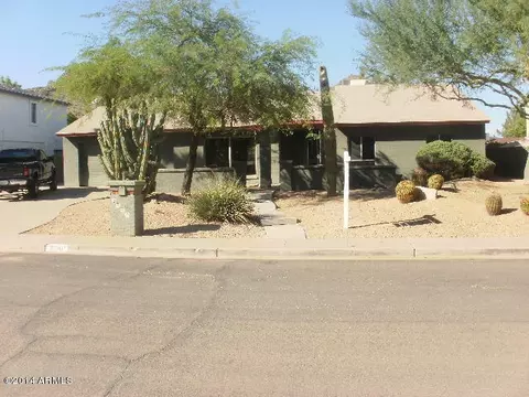 2210 E Sahuaro Dr, Phoenix, AZ 85028 photo 2