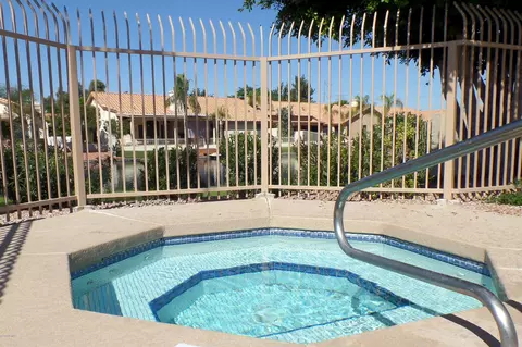 317 E Stonebridge Dr, Gilbert, AZ 85234 photo 31