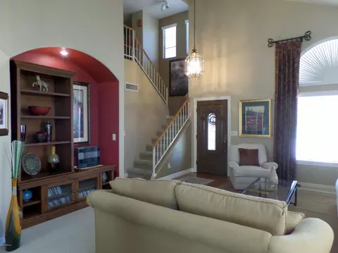 317 E Stonebridge Dr, Gilbert, AZ 85234 photo 7