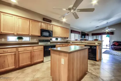3317 E San Remo Ave, Gilbert, AZ 85234 photo 8