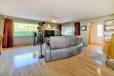 1248 E Cambridge Ave, Phoenix, AZ 85006 photo 4