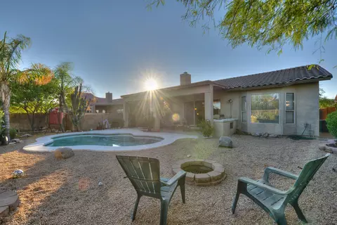 4365 E Lariat Ln, Phoenix, AZ 85050 photo 24
