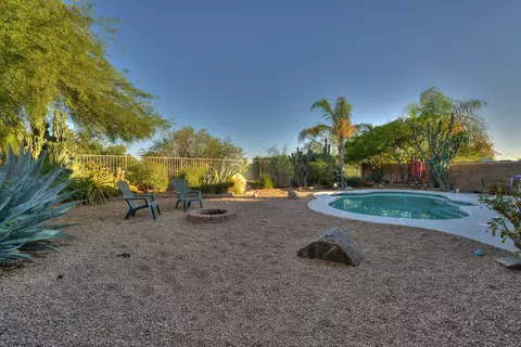 4365 E Lariat Ln, Phoenix, AZ 85050 photo 22