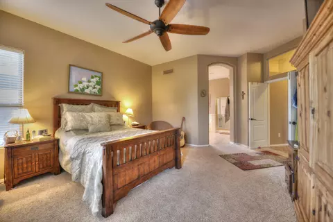 4365 E Lariat Ln, Phoenix, AZ 85050 photo 15