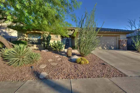 4365 E Lariat Ln, Phoenix, AZ 85050 photo 1