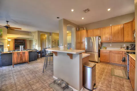 4365 E Lariat Ln, Phoenix, AZ 85050 photo 12