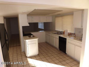 2083 Ellis Dr, Tempe, AZ 85282 photo 2