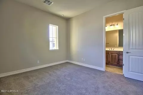 2962 E Athena Ave, Gilbert, AZ 85297 photo 8