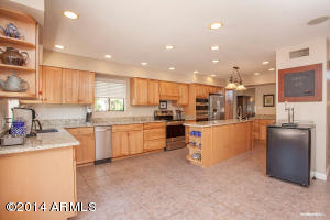3931 Equestrian Trl, Phoenix, AZ 85044 photo 10