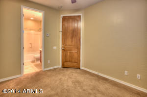 3945 E Half Hitch Pl, Phoenix, AZ 85050 photo 23