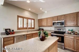 4439 E Graythorn St, Phoenix, AZ 85044 photo 9