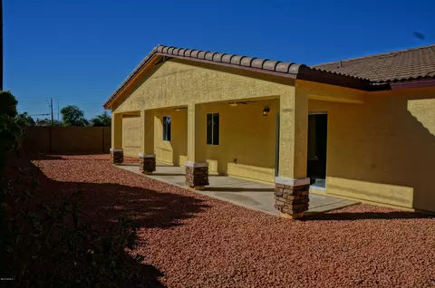 7423 W Wolf St, Phoenix, AZ 85033 photo 32