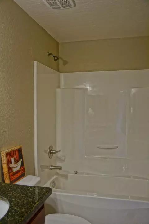 7423 W Wolf St, Phoenix, AZ 85033 photo 21