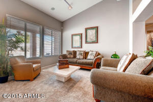 4714 E Robin Ln, Phoenix, AZ 85050 photo 3