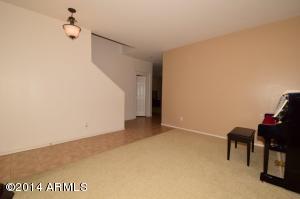 1267 E Bluebird Dr, Gilbert, AZ 85297 photo 3