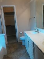 4743 E Desert Wind Dr, Phoenix, AZ 85044 photo 8