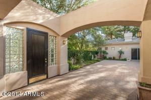 6833 N Central Ave, Phoenix, AZ 85012 photo 2