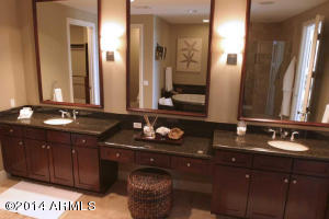2211 E Camelback Rd #1204, Phoenix, AZ 85016 photo 4