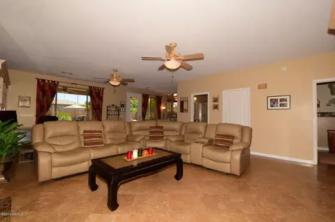 2141 S Boulder Ct, Gilbert, AZ 85295 photo 12