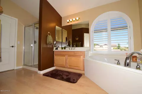 2141 S Boulder Ct, Gilbert, AZ 85295 photo 20