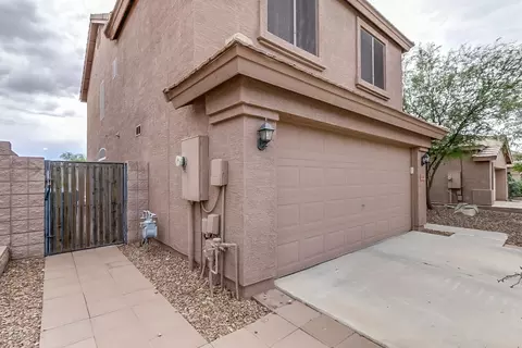 4251 E Tether Trl, Phoenix, AZ 85050 photo 3
