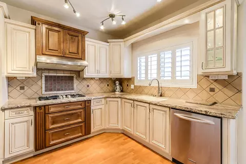 4251 E Tether Trl, Phoenix, AZ 85050 photo 9