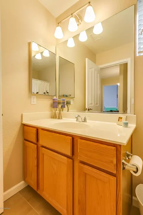 4251 E Tether Trl, Phoenix, AZ 85050 photo 36