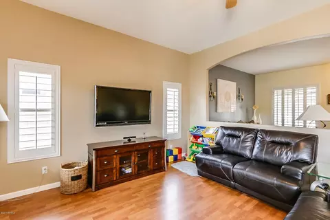 4251 E Tether Trl, Phoenix, AZ 85050 photo 25