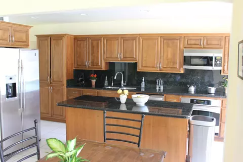 316 E Mclellan Blvd, Phoenix, AZ 85012 photo 2