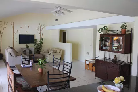 316 E Mclellan Blvd, Phoenix, AZ 85012 photo 4