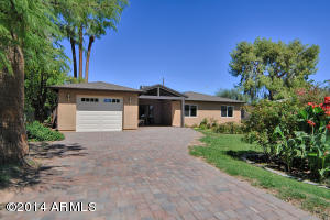 730 E Myrtle Ave, Phoenix, AZ 85020 photo 1
