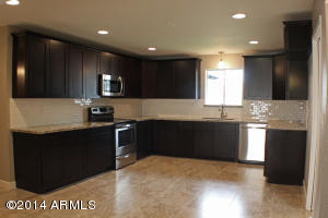 1223 W Devonshire St, Mesa, AZ 85201 photo 2