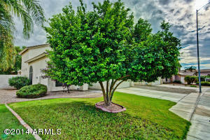8657 E Monterey Ave, Mesa, AZ 85209 photo 2