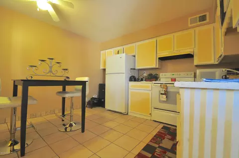 1630 E Crown --, Mesa, AZ 85203 photo 11