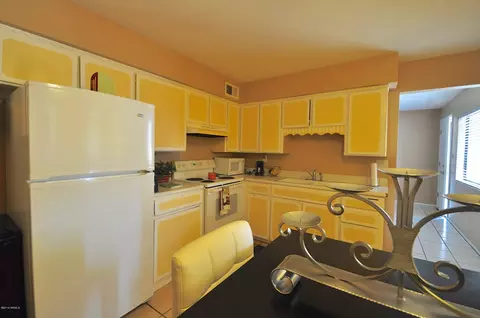 1630 E Crown --, Mesa, AZ 85203 photo 10