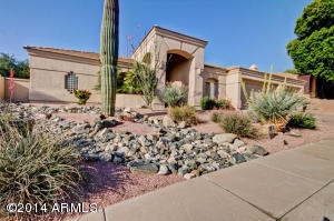 917 E Cathedral Rock Dr, Phoenix, AZ 85048 photo 3