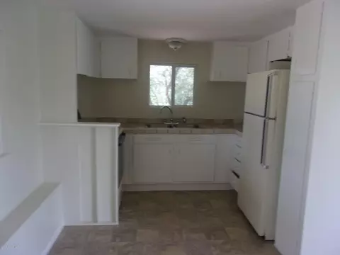 20879 E Mesa Verde Rd, Mayer, AZ 86333 photo 2