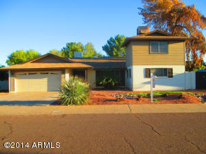 1110 E Diamond Dr, Tempe, AZ 85283 photo 1