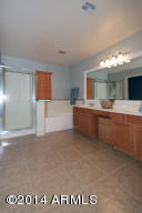 1752 S Falcon Dr, Gilbert, AZ 85295 photo 14