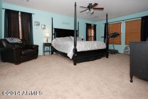 1752 S Falcon Dr, Gilbert, AZ 85295 photo 13