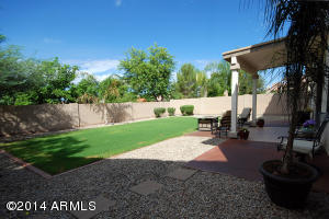 1752 S Falcon Dr, Gilbert, AZ 85295 photo 8