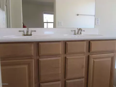 2814 E Leiber Ln, Phoenix, AZ 85024 photo 7
