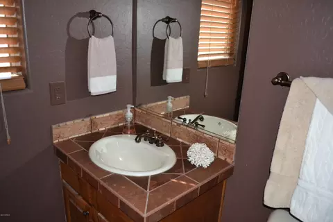 5480 S Crabtree Ln, Gilbert, AZ 85298 photo 14