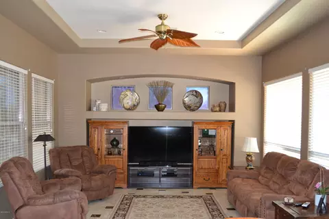 5480 S Crabtree Ln, Gilbert, AZ 85298 photo 8