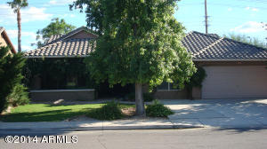 2233 E Marquette Dr, Gilbert, AZ 85234 photo 1