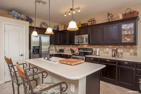 9619 E Lindner Ave, Mesa, AZ 85209 photo 2