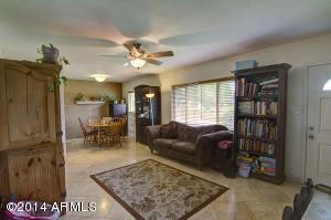 4306 E Mulberry Dr, Phoenix, AZ 85018 photo 2